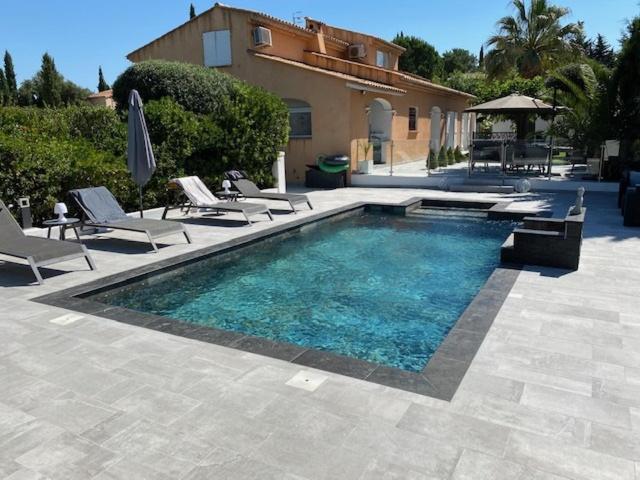 La Desiree'Ade Villa Roquebrune-sur-Argens Exterior photo