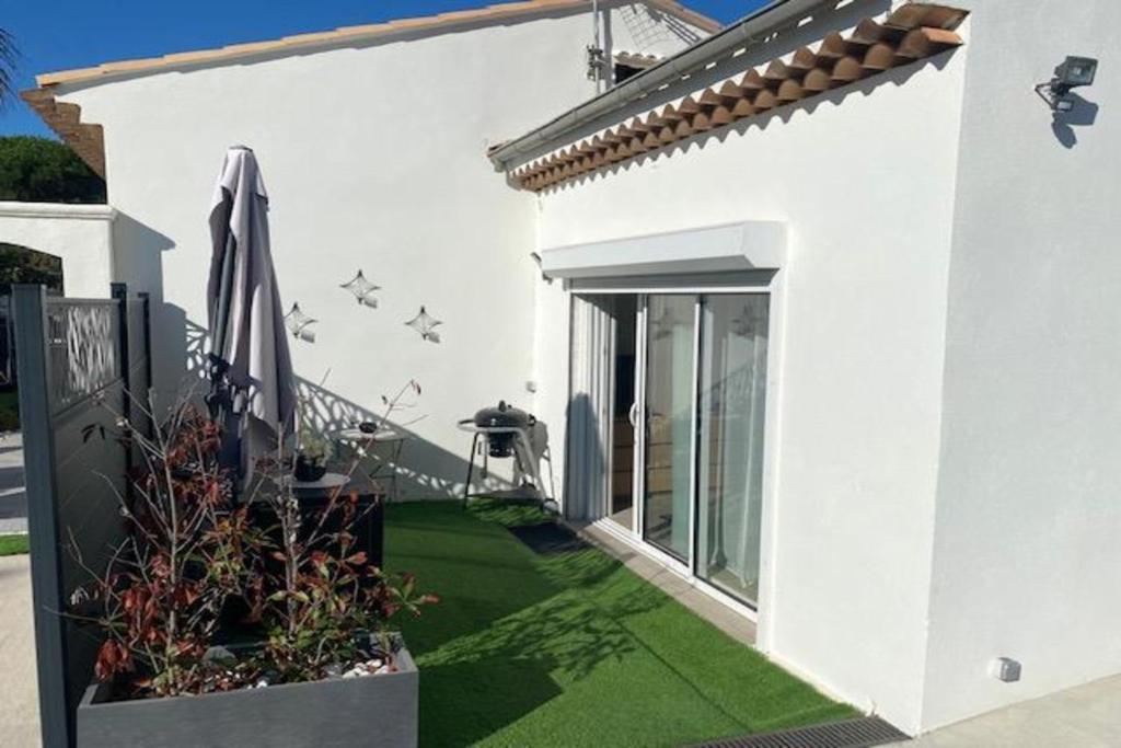La Desiree'Ade Villa Roquebrune-sur-Argens Exterior photo